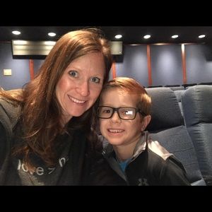 Meet your Posher, Kendra